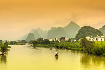 发财树的外形和特点