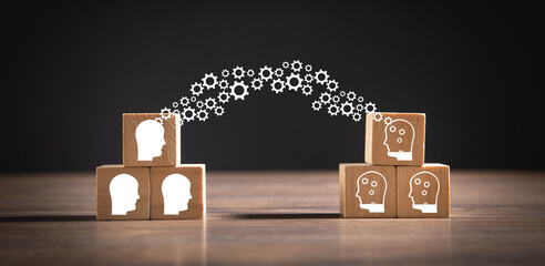 景德镇青花盘子值钱吗