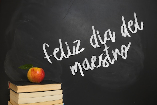 景德镇青花盘子值钱吗